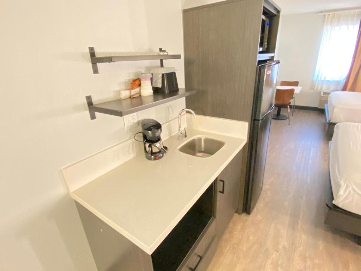 Pinetop Studio Suites מראה חיצוני תמונה
