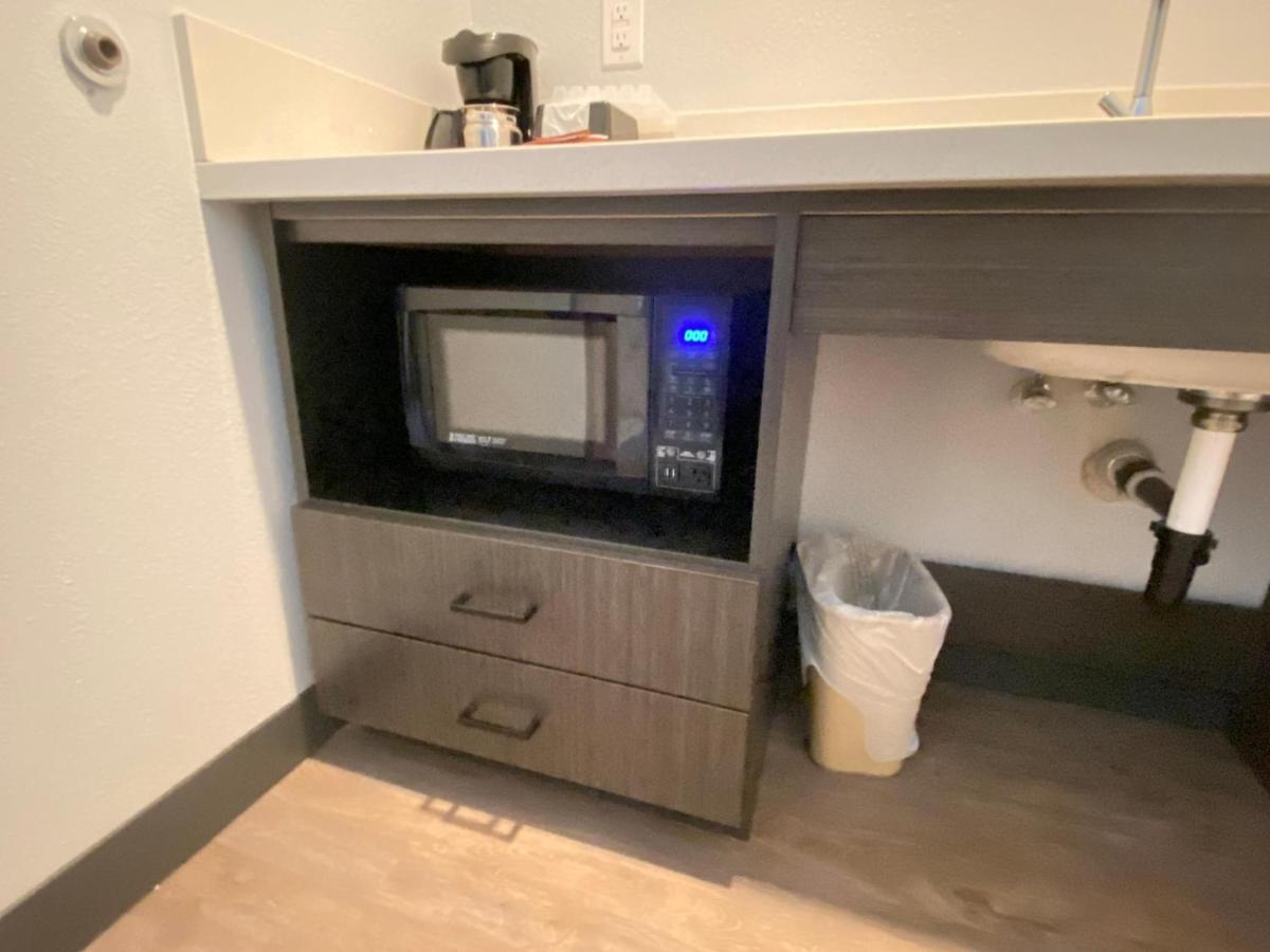 Pinetop Studio Suites מראה חיצוני תמונה