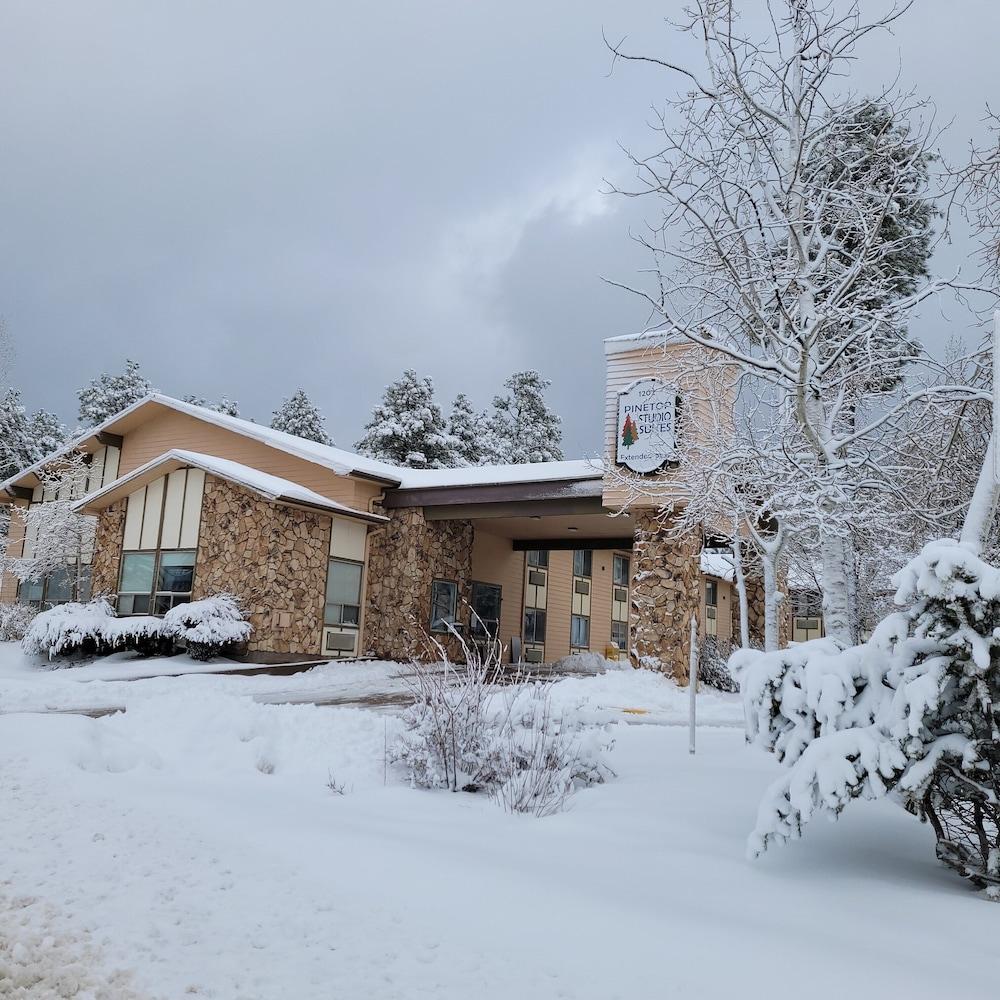 Pinetop Studio Suites מראה חיצוני תמונה