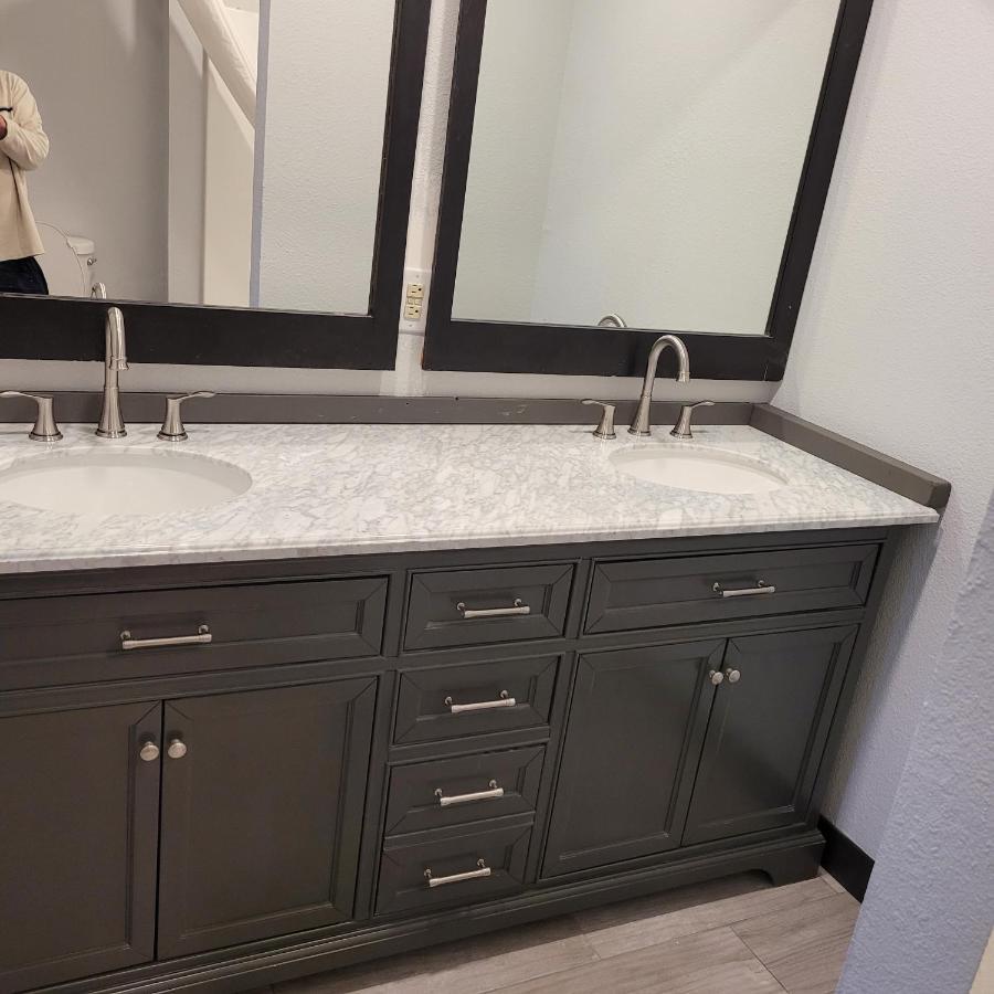 Pinetop Studio Suites מראה חיצוני תמונה