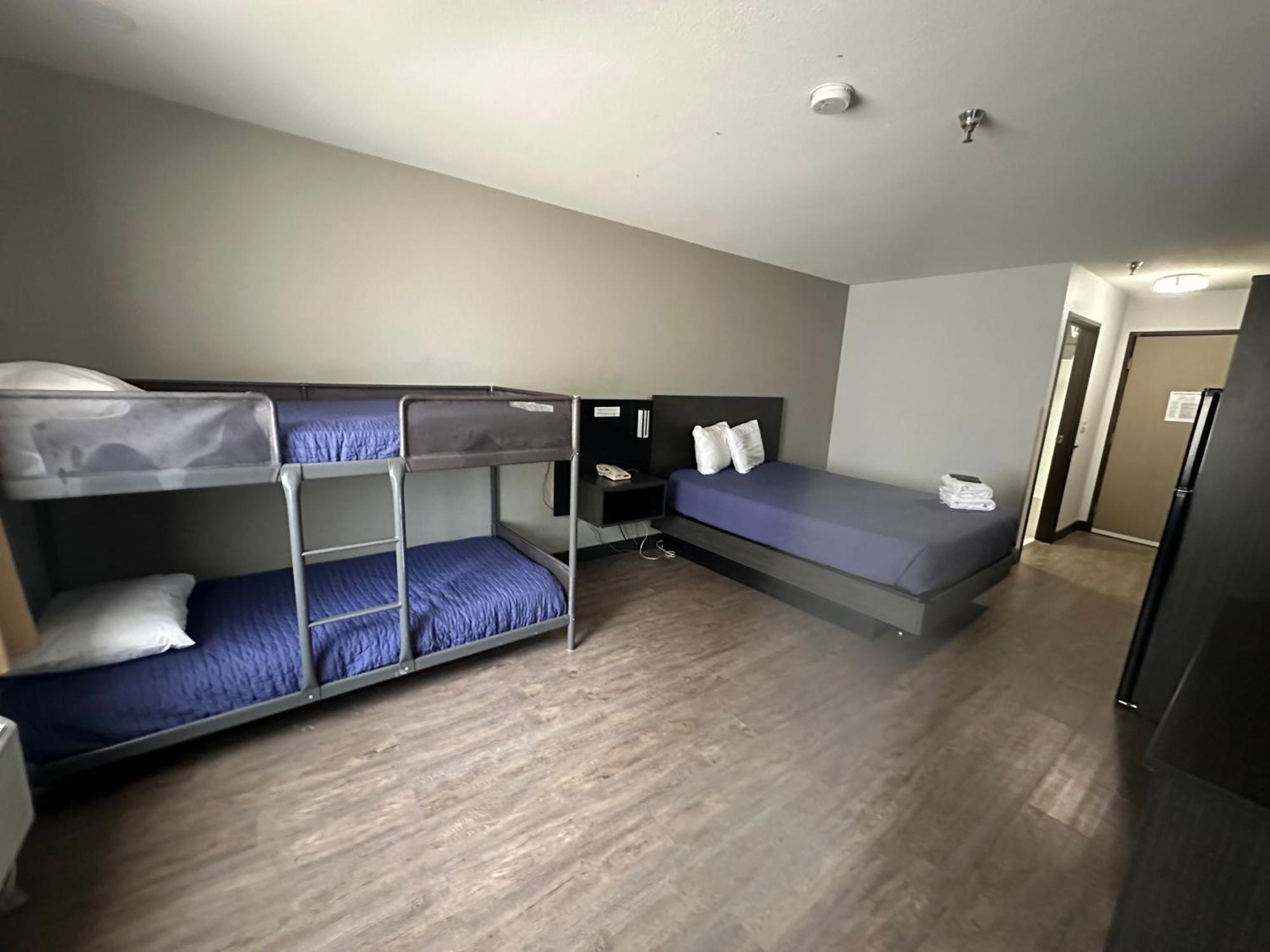 Pinetop Studio Suites מראה חיצוני תמונה