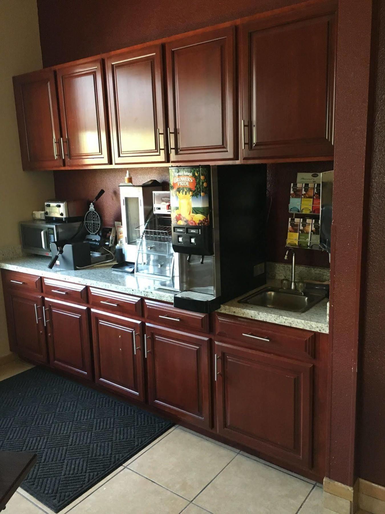 Pinetop Studio Suites מראה חיצוני תמונה